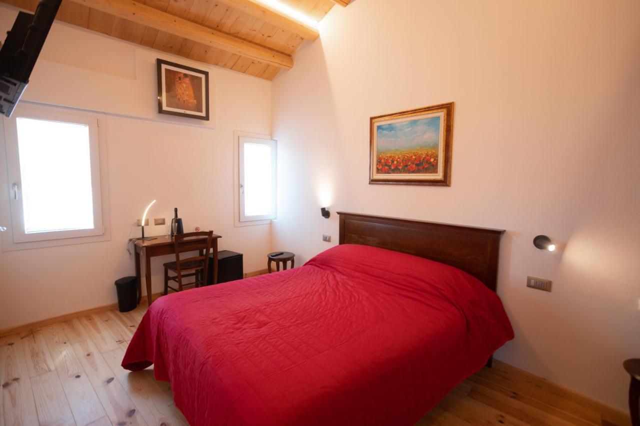 B&B Basta Bussare Chioggia Esterno foto