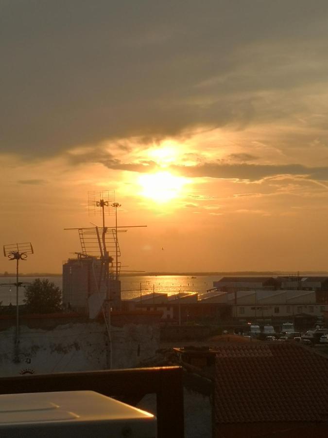 B&B Basta Bussare Chioggia Esterno foto